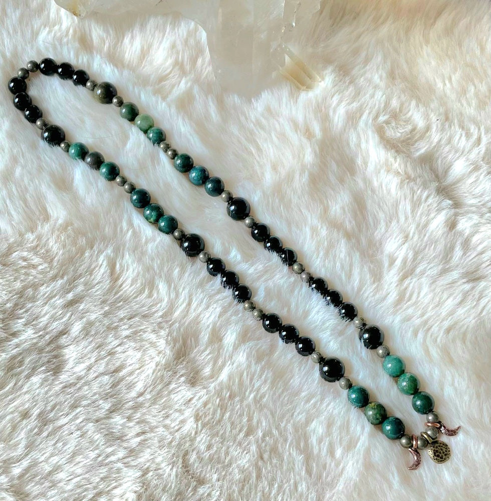 Morrigan’s Power (double bracelet / mini-mala)